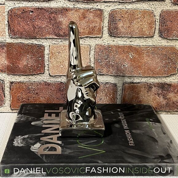 Ceramic Peace Sign Hand Sculpture Figurine Metallic Silver Tone BOHO Decor - Picture 14 of 16